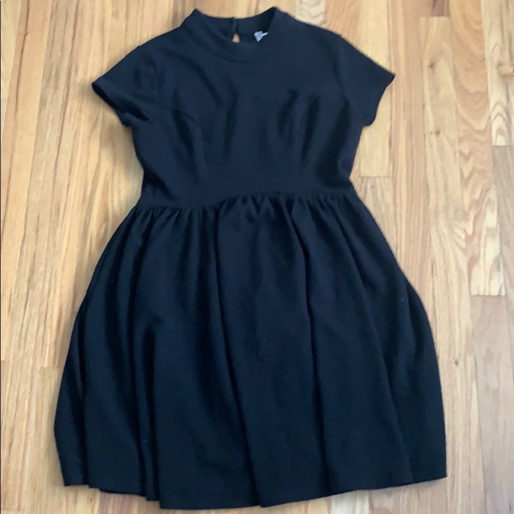 Black dress